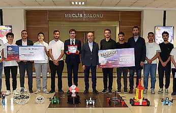 Selçuklu'ya Teknofest 2026'da gurur yaşatan takımlar, Pekyatırmacı'yı ziyaret etti
