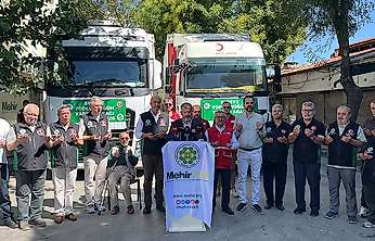 Sınırları aşan mutluluk: Konya'dan Suriye'ye dev çeyiz filosu