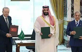 Türkiye, Suudi Arabistan ve Pakistan Ortak Savunma Anlaşması imzaladı