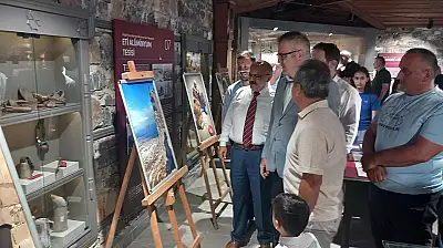 20 yıllık fotoğraflar sergiye çıktı