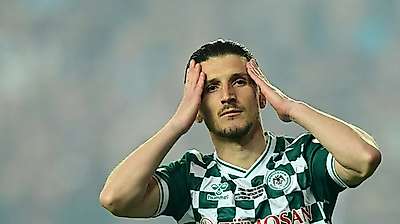Bardhi, Konyaspor'u yaktı
