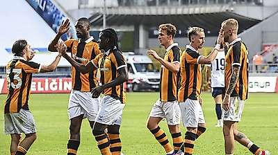 Hull City Premier Lig'de ilk maçına çıkıyor
