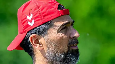 İlhan Palut kaç tane transfer istedi?