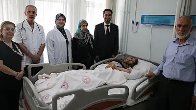 Konya'da 500 günlük tedavi zaferi! Alkış ve gözyaşlarıyla uğurlandı