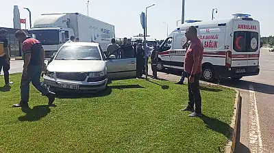 Konya'da feci kaza! Otomobil ile kamyon çarpıştı