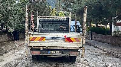 Konya'da kamyonet iki yayaya çarptı: Sürücü gözaltında