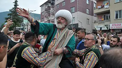 Konya'da Nasreddin Hoca Şenliği krizle başladı