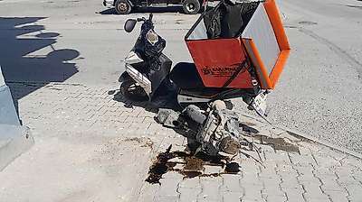 Konya'da otomobil ve motosiklet çarpıştı:!