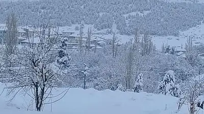 Konya'nın bu ilçesine bahar yerine kar geldi