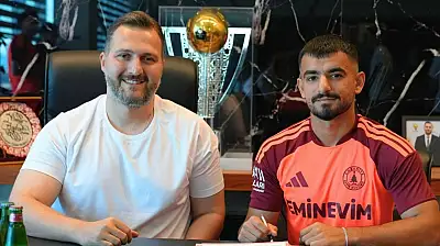 Konyaspor genç forveti imzayı attı