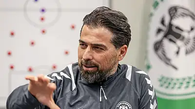 Konyaspor teknik patronu Palut'tan dobra açıklamalar: O zaman korktum!