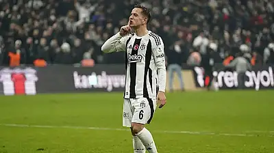 Taraftarı heyecanlandıran iddia! Amir, Konyaspor'a dönüyor mu?
