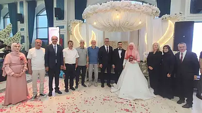 Konya Seydişehir'de Mehmet Tutal oğlunu evlendirdi
