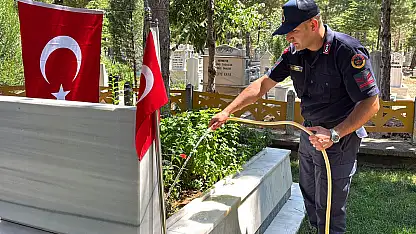 Seydişehir'de şehit mezarlarında anlamlı çalışma