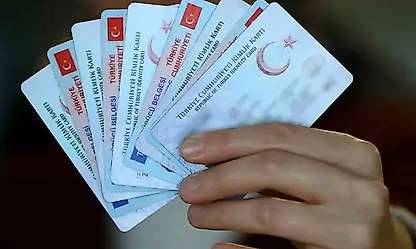 Artık kimlik ve diplomalar tek cüzdanda birleşecek