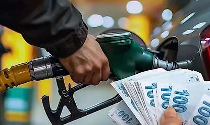 Konya'da tabelalar değişti! Akaryakıtta 3 haneli rakama az kaldı