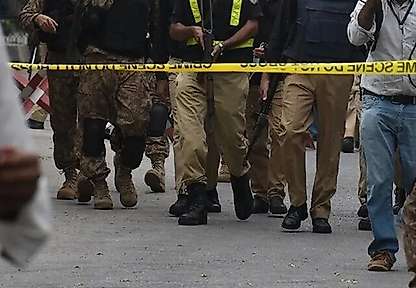 Pakistan'da cuma namazı sırasında patlama: 15 kişi hayatını kaybetti