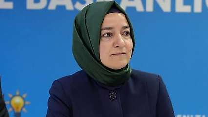 AK Parti Genel Başkan Yardımcısı Fatma Betül Sayan Kaya, görevlerinden affını istedi