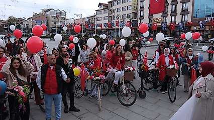 Akşehir'de gün boyunca Cumhuriyet Bayramı etkinliklerle kutlandı