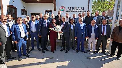 Başkan Kavuş muhtarlarla bir araya geldi