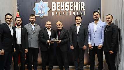 Bayındır: Gençlerimizin yanındayız