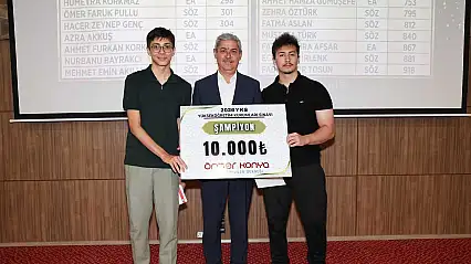 Derece yapan İmam Hatip öğrencileri ödüllendirildi
