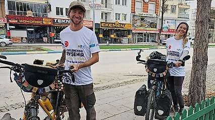Dünyayı pedallayan çift Beyşehir'e geldi