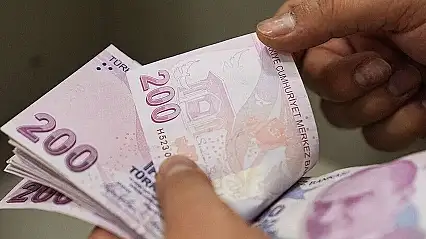 Emekliler dikkat! Beklenen ödeme için geri sayım başladı
