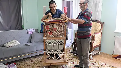 Konya'da bir babanın ömürlük nöbeti: Engelli oğlu için düzenek geliştirdi