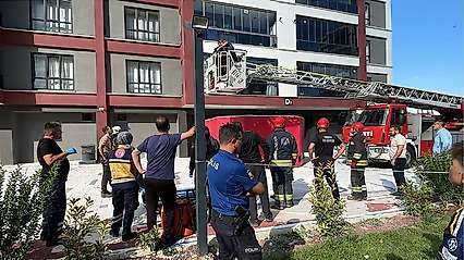 Konya'da intihara alkollü gitti 10. katta sızdı uyudu