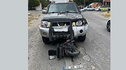 Konya'da pikap ile motosiklet kazası korkuttu