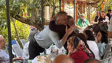 Konya'da sanat okulu mezunları yarım asır sonra bir araya geldi