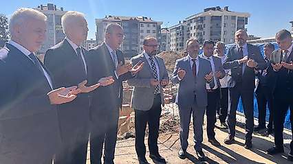 Konya İl Müftüsü Büyük, yeni müftülük inşaatını inceledi