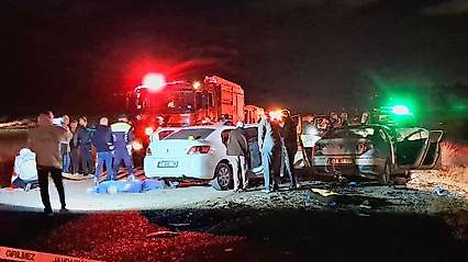 Konya plakalı aracın kazasında 2 ölü, 5 yaralı
