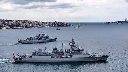 Preveze Deniz Zaferi kapsamında İstanbul Boğazı'ndan geçiş yapıldı