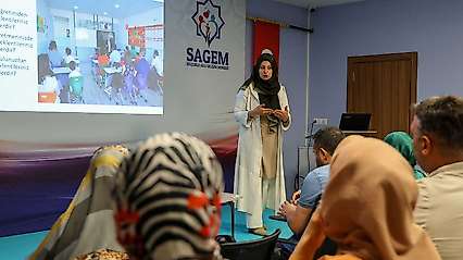 SAGEM'den ailelere okula uyum semineri