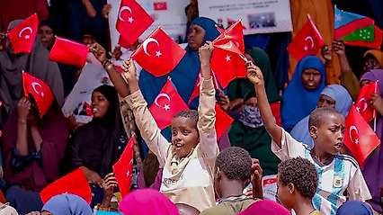 Somali'de Türkiye'ye destek gösterisi! Sokaklar Türk bayraklarıyla doldu