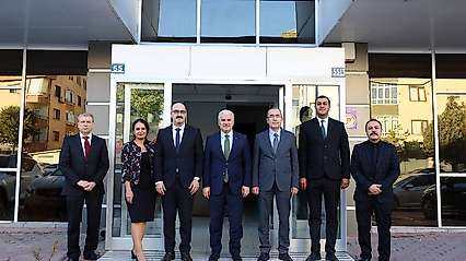 Vali Akın'dan Ticaret İl Müdürlüğüne ziyaret