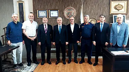 Vali Akın, TDV Konya Şubesi Mütevelli Heyeti toplantısına katıldı