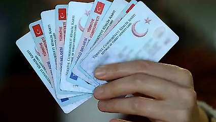 Artık kimlik ve diplomalar tek cüzdanda birleşecek