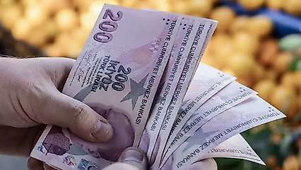 AYM'den milyonlarca memuru ilgilendiren karar: Hak ihlali sayıldı