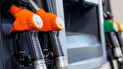 Konya'da akaryakıt tabelaları değişiyor: Motorine zam, benzine indirim