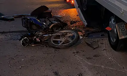 Bolu'daki feci kaza can aldı! Motosiklet ile kamyonet çarpıştı