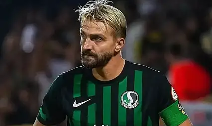 Caner Erkin, futbola veda etti