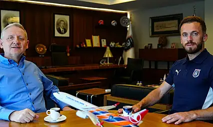 Edin Visca yuvasına döndü