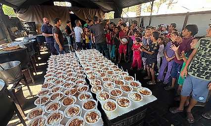 Konyalı hayırseverler kandilde Gazzelileri unutmadı