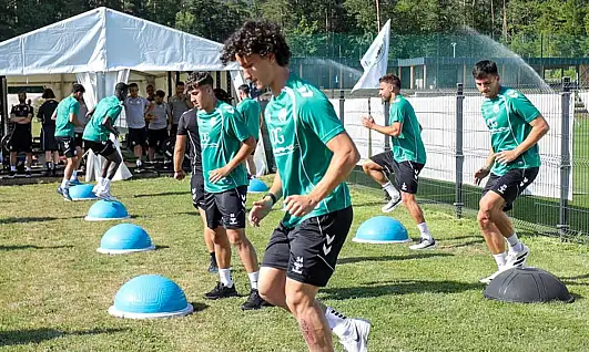 Konyaspor Slovenya'da terliyor