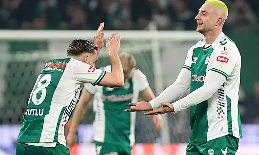 Konyaspor'un golcüsü takıma geç katılacak!