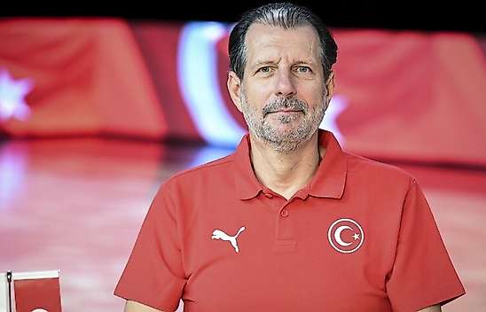 A Milli Takım'da ayrılık!