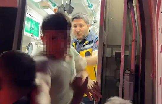 Aksaray'da ilginç kovalamaca! Ambulanstan fırlayıp peşini bırakmadı